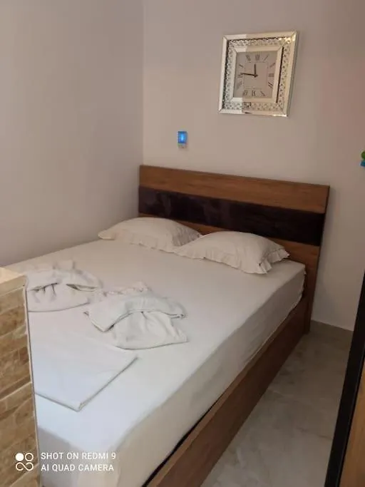 Strandnahe Wohnung In Chalkidiki Flogita Apartment